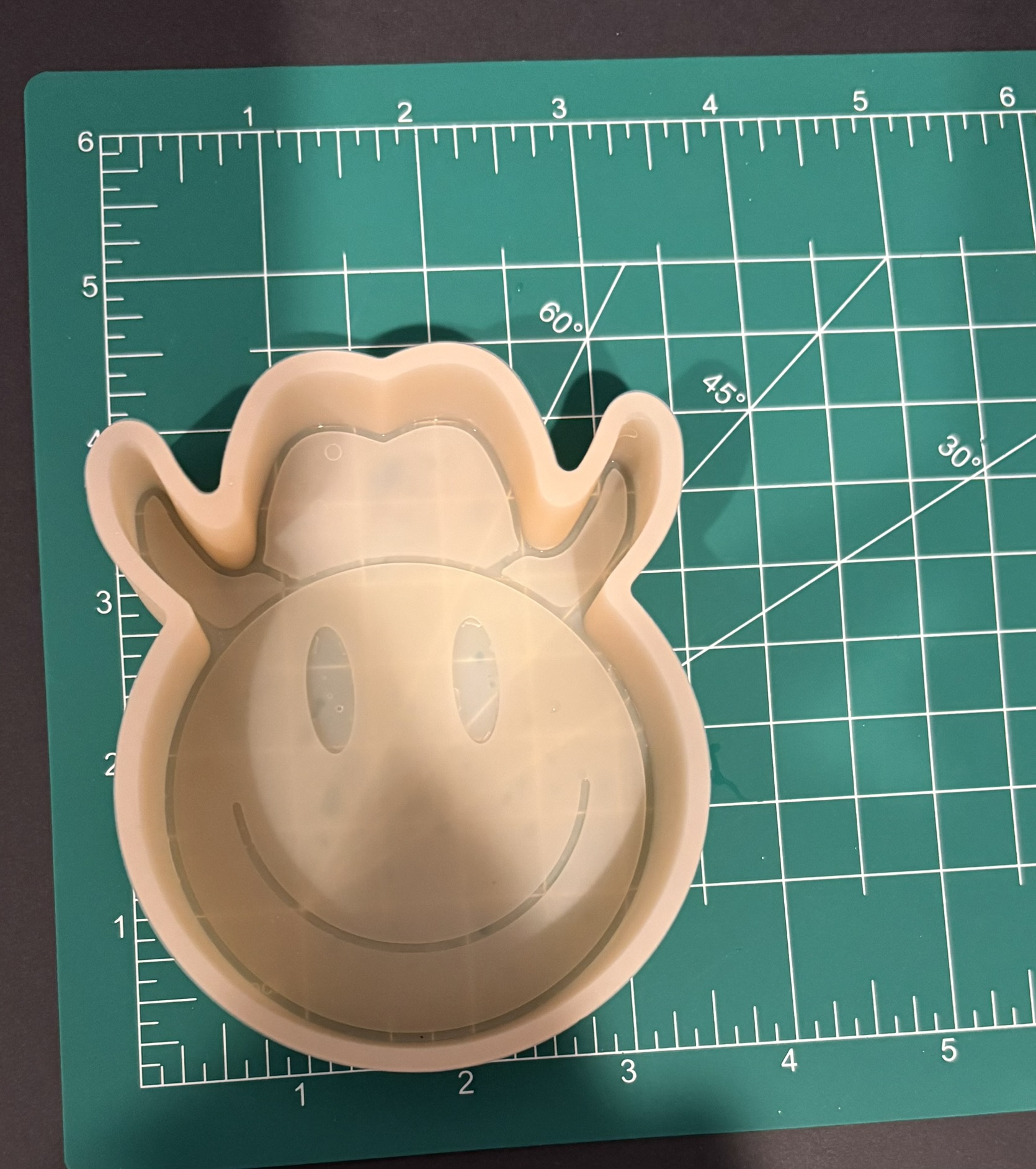 Smiley Face - Image 5