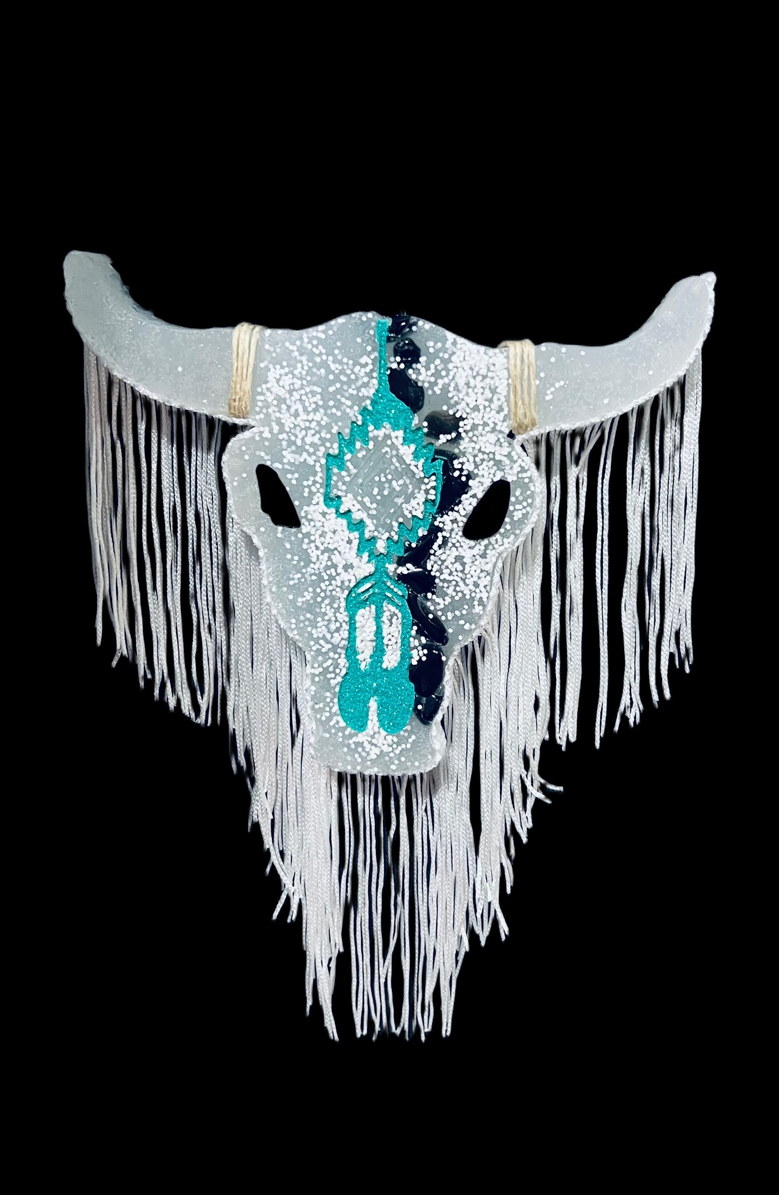 Speckled Cow Skull - Image 5